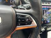 Thumbnail of 2021 Diamond Black Crystal Pearlcoat Jeep Grand Cherokee L