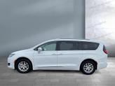 Thumbnail of 2020 White Chrysler Pacifica