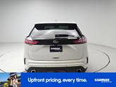 Thumbnail of 2019 White Ford Edge