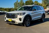 Thumbnail of 2025 White Ford Explorer
