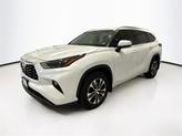 Thumbnail of 2022 Wind Chill Pearl Toyota Highlander Hybrid