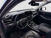 Thumbnail of 2022 Gray Toyota Highlander Hybrid
