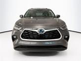 Thumbnail of 2022 Gray Toyota Highlander Hybrid