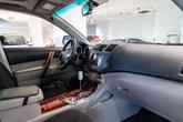 Thumbnail of 2012 Classic Silver Metallic Toyota Highlander Hybrid