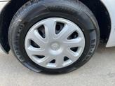 Thumbnail of 2001 Silverstream Opalescent Toyota Corolla