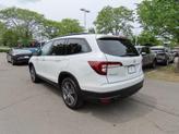 Thumbnail of 2022 Platinum White Pearl Honda Pilot