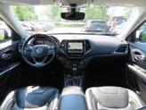 Thumbnail of 2019 Bright White Clearcoat Jeep Cherokee