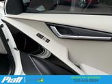 Thumbnail of 2023 White Kia Niro EV