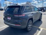 Thumbnail of 2025 Diamond Black Jeep Grand Cherokee