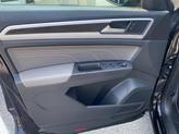 Thumbnail of 2022 Deep Black Pearl Effect Volkswagen Atlas