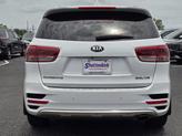 Thumbnail of 2017 Snow White Pearl Kia Sorento