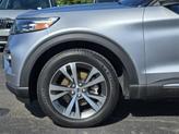 Thumbnail of 2020 Iconic Silver Metallic Ford Explorer