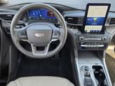 Thumbnail of 2020 Iconic Silver Metallic Ford Explorer