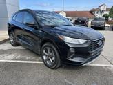 Thumbnail of 2023 Agate Black Metallic Ford Escape