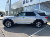 Thumbnail of 2024 Iconic Silver Metallic Ford Explorer