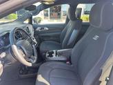 Thumbnail of 2021 Granite Crystal Metallic Clearcoat Chrysler Pacifica