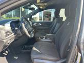 Thumbnail of 2021 Granite Crystal Metallic Clearcoat Chrysler Pacifica