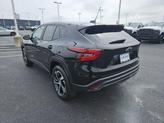 Thumbnail of 2024 Mosaic Black Metallic Chevrolet Trax