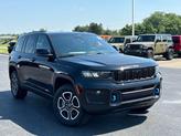 Photo of 2022 Diamond Black Crystal Pearlcoat Jeep Grand Cherokee 4xe