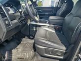 Thumbnail of 2017 Brilliant Black Crystal Pearlcoat RAM 2500