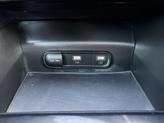 Thumbnail of 2022 Glacial White Pearl Kia K5