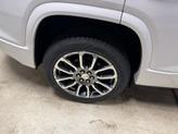 Thumbnail of 2020 White Frost Tricoat GMC Acadia
