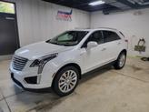 Photo of 2019 Crystal White Tricoat Cadillac XT5
