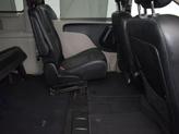 Thumbnail of 2014 Brilliant Black Crystal Pearlcoat Chrysler Town & Country