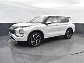 Thumbnail of 2023 White Mitsubishi Outlander