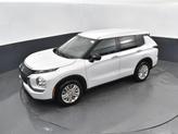 Thumbnail of 2024 White Mitsubishi Outlander