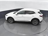Thumbnail of 2024 Summit White Buick Envision