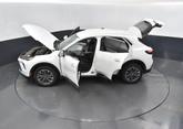 Thumbnail of 2024 Summit White Buick Envision