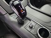 Thumbnail of 2025 Argent Silver Metallic Cadillac XT5