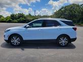 Thumbnail of 2022 Summit White Chevrolet Equinox