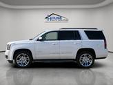 Thumbnail of 2020 White Frost Tricoat GMC Yukon