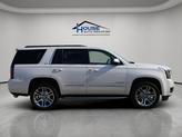 Thumbnail of 2020 White Frost Tricoat GMC Yukon