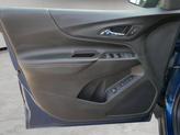 Thumbnail of 2021 Pacific Blue Metallic Chevrolet Equinox