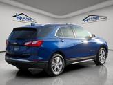 Thumbnail of 2021 Pacific Blue Metallic Chevrolet Equinox