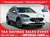 Photo of 2022 Oxford White Ford Escape