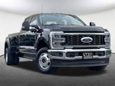 Thumbnail of 2023 Agate Black Metallic Ford F-350