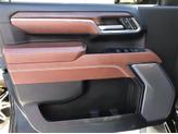 Thumbnail of 2024 Onyx Black GMC Sierra 2500