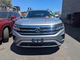 Thumbnail of 2022 Pyrite Silver Volkswagen Atlas
