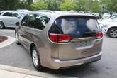 Thumbnail of 2017 Molten Silver Chrysler Pacifica