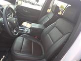 Thumbnail of 2023 Iridescent Pearl Tricoat Chevrolet Traverse