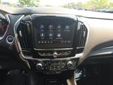 Thumbnail of 2023 Iridescent Pearl Tricoat Chevrolet Traverse