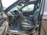 Thumbnail of 2024 Diamond Black Crystal Pearlcoat Jeep Grand Cherokee L