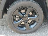 Thumbnail of 2024 Diamond Black Crystal Pearlcoat Jeep Grand Cherokee L