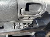 Thumbnail of 2002 Light Almond Pearl Clearcoat Metallic Dodge Durango