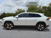 Thumbnail of 2024 Pure White Volkswagen Atlas Cross Sport