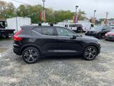 Thumbnail of 2019 Onyx Black Metallic Volvo XC40